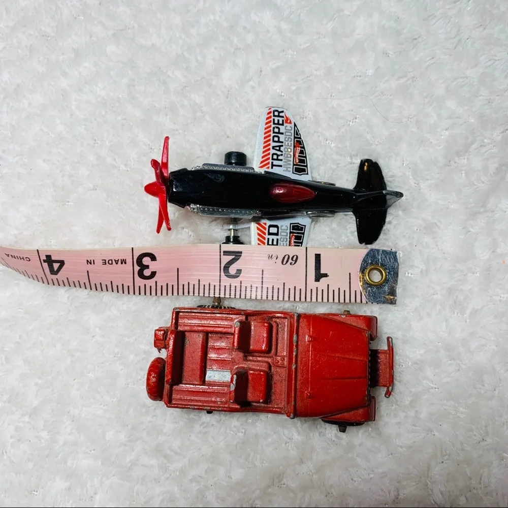 Vintage set 4 metal toy cars tootsie toy midgetoy